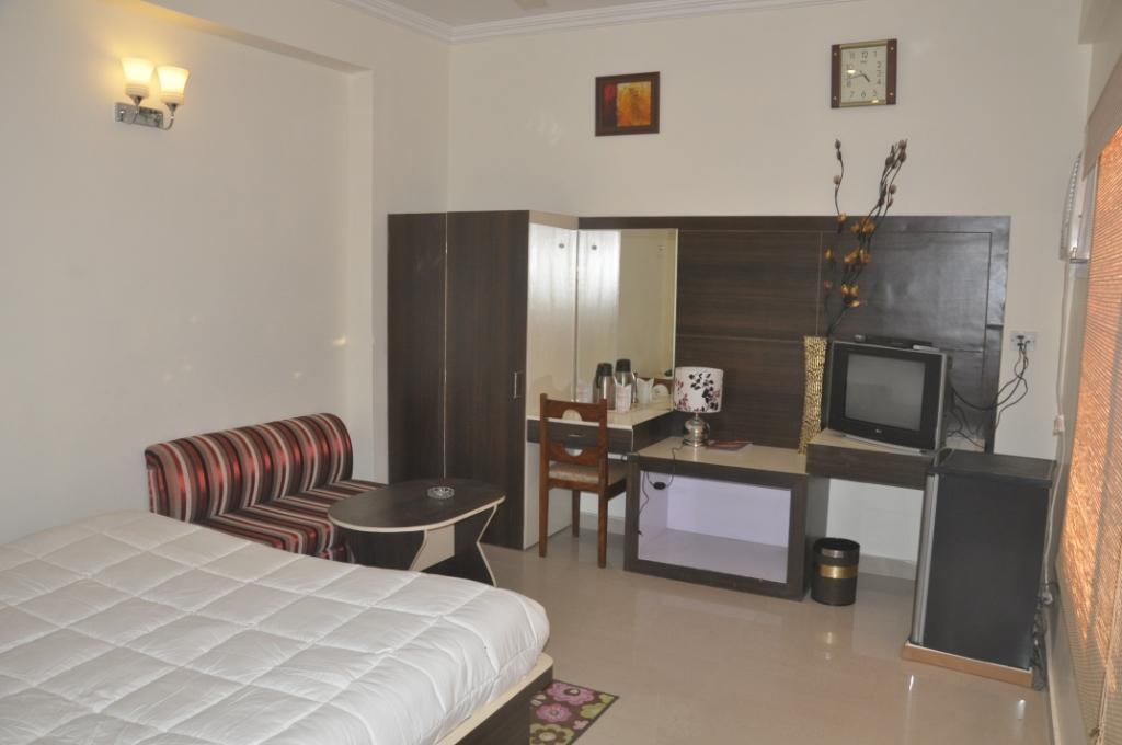 Hotel Mount View Katra  Room photo